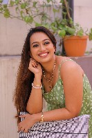 Ester Noronha Images